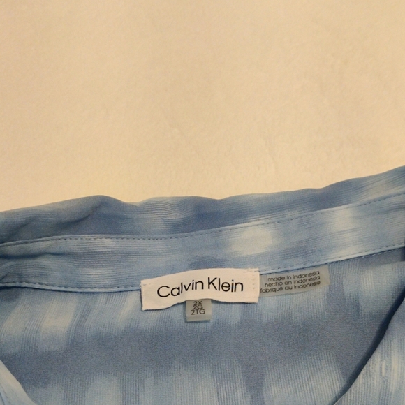 Calvin Klein. Blue Tie-Dye women's shirt - Picture 6 of 10